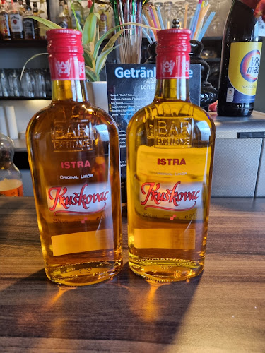 Opinii despre Matrixx Dart & Bierlokal Kassel în Kassel - Gastronomie und Hotellerie