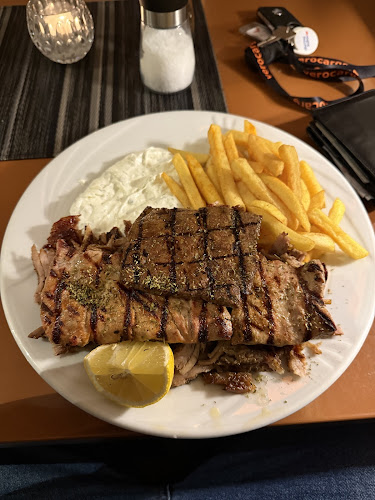 Opinii despre Grill-Haus – Der Grieche în Hamburg - Gastronomie und Hotellerie