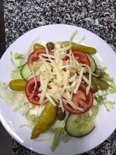 Comentarii opinii despre Nihat Bistro & Café / Döner - Halle (Saale)