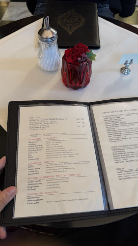 Opinii despre Kaffeehaus Goldene Waage în Frankfurt am Main - Gastronomie und Hotellerie