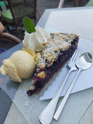 Cafézeit im Hecht Bad Waldsee direkt am See-Cafe Inh. Michaela Hecht - Bad Waldsee