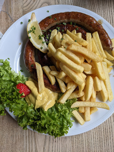 Opinii despre Burgschenke în Hürth - Gastronomie und Hotellerie