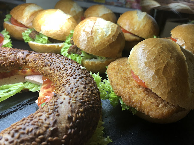 Opinii despre BackStern Tiryakioglu în Gelsenkirchen - Gastronomie und Hotellerie