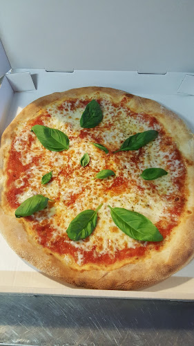 Pizzeria Da Pino Heimservice - Gastronomie und Hotellerie