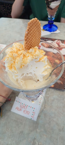 Comentarii opinii despre Eis Capriani