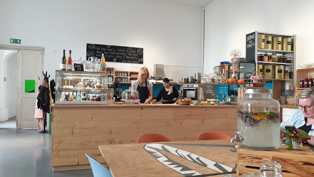 Opinii despre Palais Café & Garten în Dresden - Gastronomie und Hotellerie