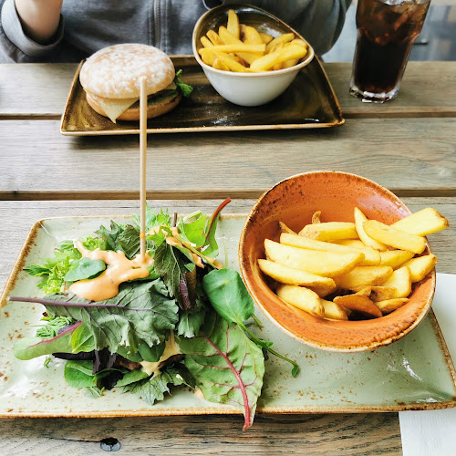 HANS IM GLÜCK - ESSEN Kennedyplatz