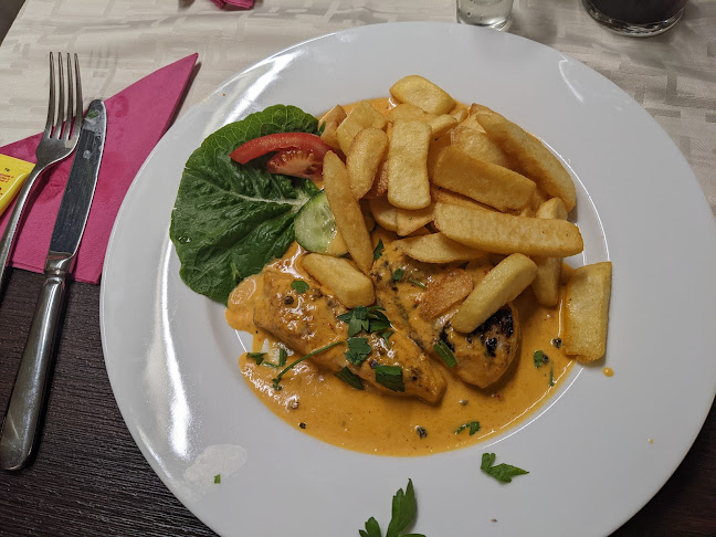 Opinii despre Restaurant Der Grieche în Peine - Gastronomie und Hotellerie