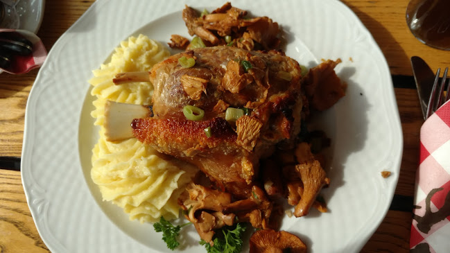 Zum Platzhirsch - Gastronomie und Hotellerie