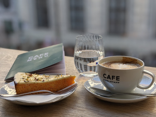 Opinii despre Ex Stereo Café now Cafe@Belstaff în München - Gastronomie und Hotellerie