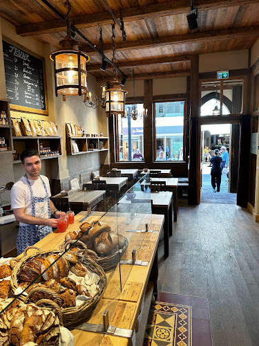 Herr von Myra Brotmanufaktur - Gastronomie und Hotellerie