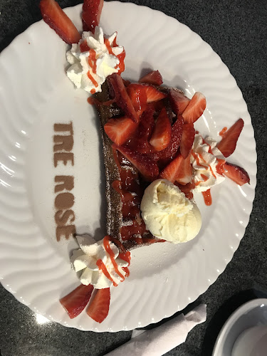 Comentarii opinii despre Eiscafé Tre Rose