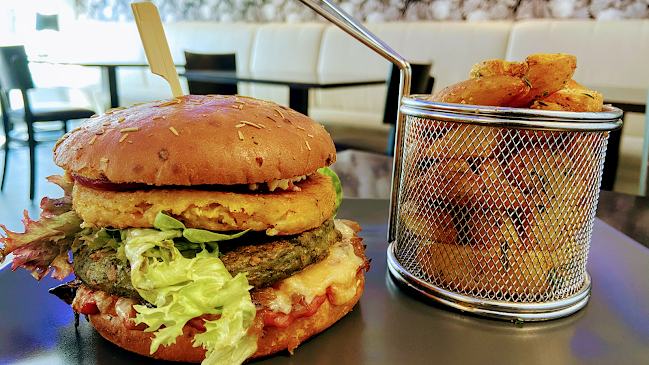 Opinii despre Café & Restaurant Schmitt în Bensheim - Gastronomie und Hotellerie