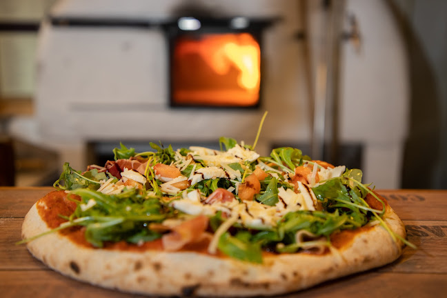 Opinii despre Pizza-Treff Holzminden în Holzminden - Gastronomie und Hotellerie