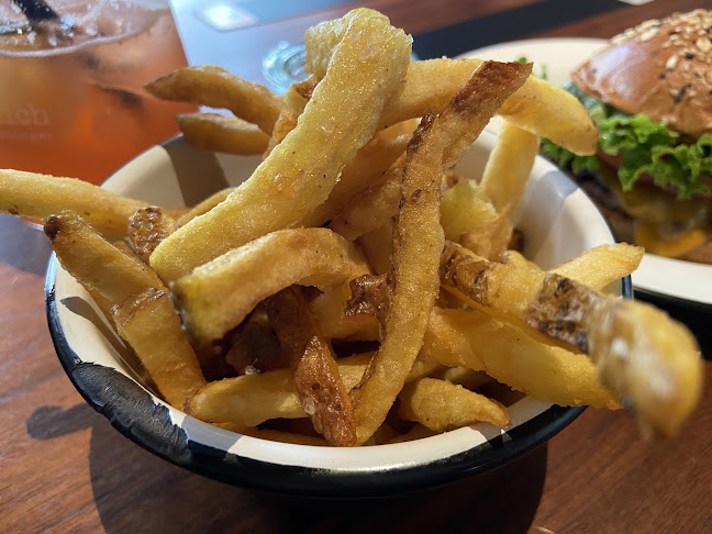 Comentarii opinii despre Burgerlich