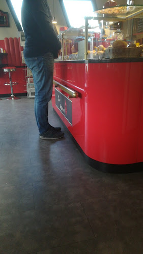 In Dinger Kaffeebud - Overath