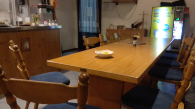 Comentarii opinii despre Cafe im Hallenbad Dachelhofen