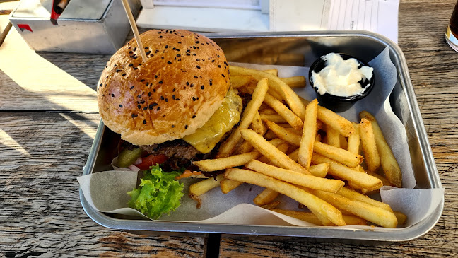 Opinii despre Willy's Bar în Offenbach am Main - Gastronomie und Hotellerie