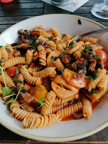 An d. Obertrave 10, 23552 Lübeck