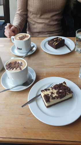 Fuhlsbüttler Str. 402, 22309 Hamburg