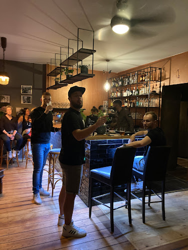 Opinii despre BAR BAUTROCKNER în Berlin - Gastronomie und Hotellerie