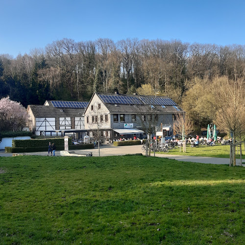 Opinii despre Haus Oveney Café Restaurant - Bochum în Bochum - Gastronomie und Hotellerie