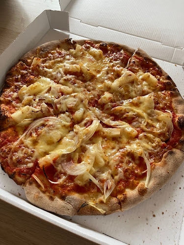 Opinii despre Pizzeria La Gustosa în Frankfurt am Main - Gastronomie und Hotellerie