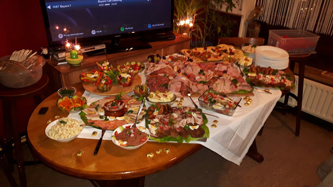 Comentarii opinii despre Griaß Di