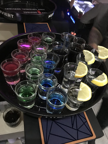 Reyna Lounge - Gastronomie und Hotellerie