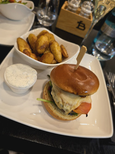 Jungfernstieg 16-20, 20354 Hamburg