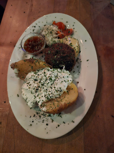 Hallerpl. 8, 20146 Hamburg