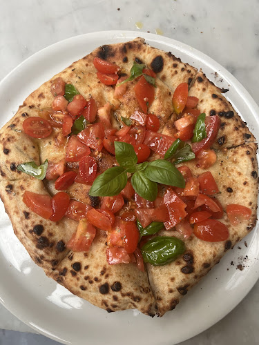 Trattoria Gusto da Davide & Hind