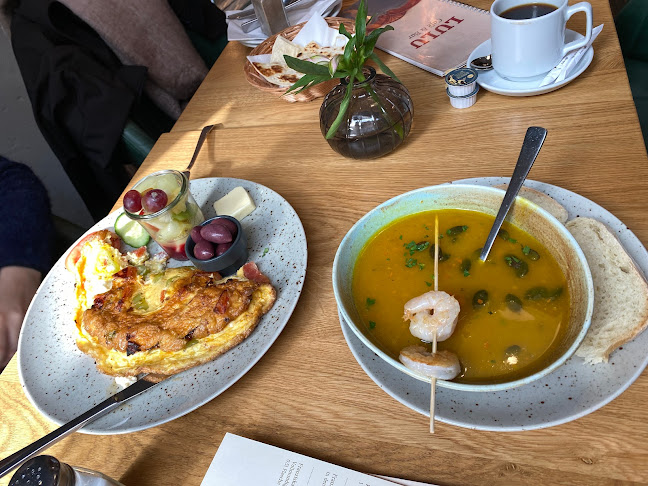 Comentarii opinii despre Café Lulu