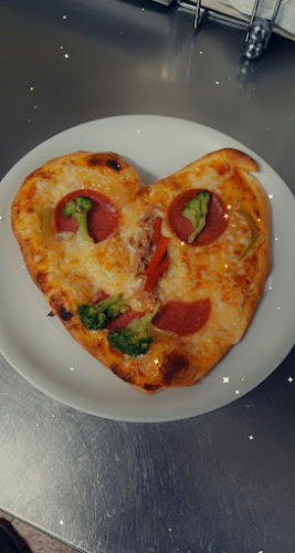 Opinii despre Pizzeria Maaßener Gaipel Bergstadt Lautenthal în Langelsheim - Gastronomie und Hotellerie