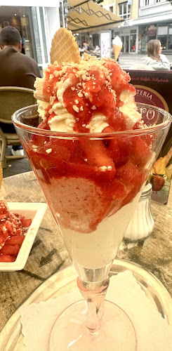 Comentarii opinii despre Teatro Ital. Eis-Cafe Gelateria