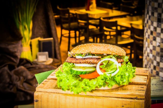 Opinii despre Brasserie Dostojewskij în Erding - Gastronomie und Hotellerie