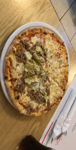 Comentarii opinii despre La Strada Inh. Giovanni Sortino Pizzeria