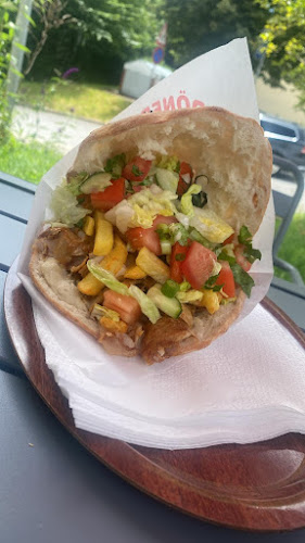 Comentarii opinii despre Schloss Pizza Kebab