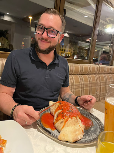 Restaurant Pizzeria Renzo - Gastronomie und Hotellerie