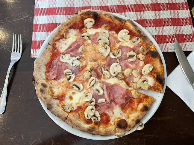 Trattoria Pizzeria Centrale