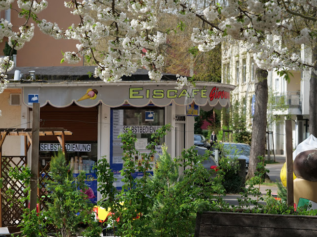 Comentarii opinii despre EISDIELE GIOVANNI am Mühlenteich