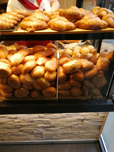 Bäckerei Evertzberg (im Edeka Roetzel)