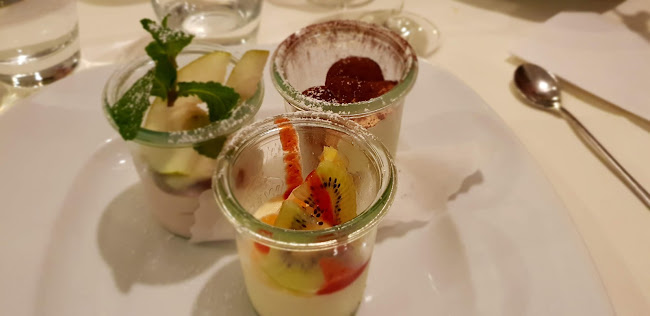 Opinii despre Ristorante Basilikum în Tübingen - Gastronomie und Hotellerie