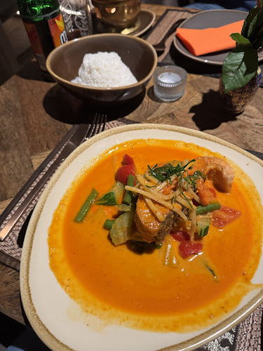 High Thai, Authentic Thai Cuisine