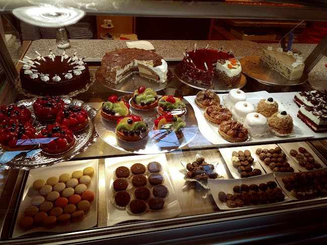 Opinii despre Cafe Konditorei Wohlfühl în Neu-Isenburg - Gastronomie und Hotellerie