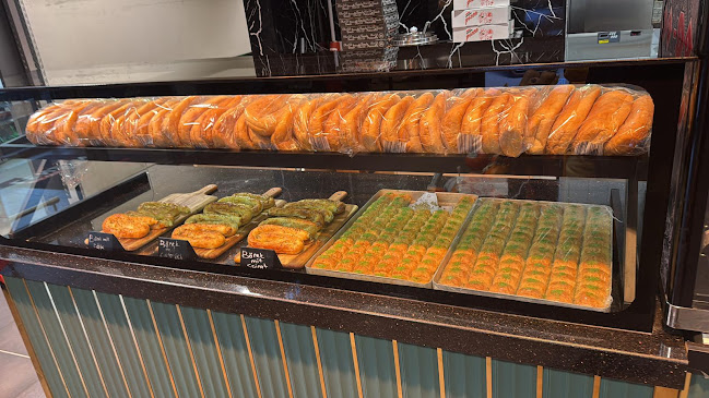 Reyna‘s DönerPizza