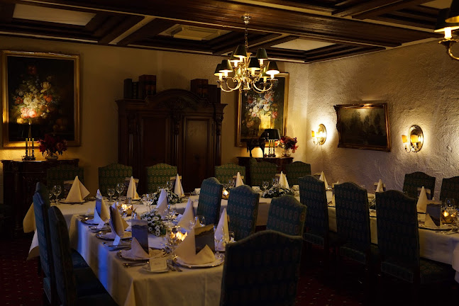 Burg Ingenhoven - Gastronomie und Hotellerie