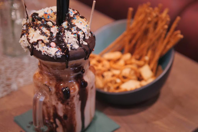 Opinii despre feinSTAUB Lounge în Stuttgart - Gastronomie und Hotellerie