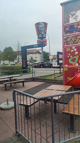 Kentucky Fried Chicken - Gastronomie und Hotellerie