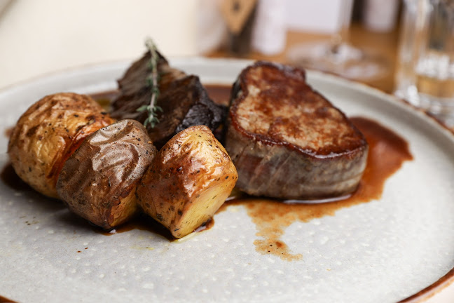 Zwölf87 GmbH - Gastronomie und Hotellerie